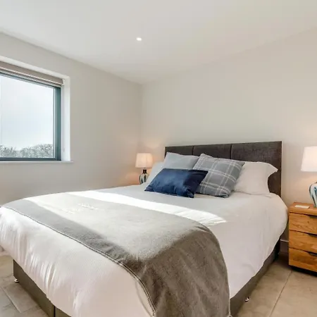 Holiday home 4 Bed In Crosby Oc-b31135