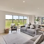 Holiday home 4 Bed In Crosby Oc-b31135
